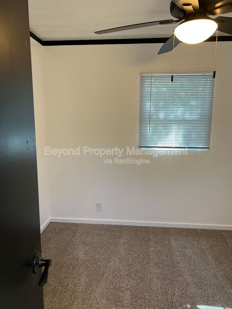 **PEACEFUL PINE VALLEY HOME**2 Bed 1 Bath home**READY FOR MOVE IN**RV PARKING** property image