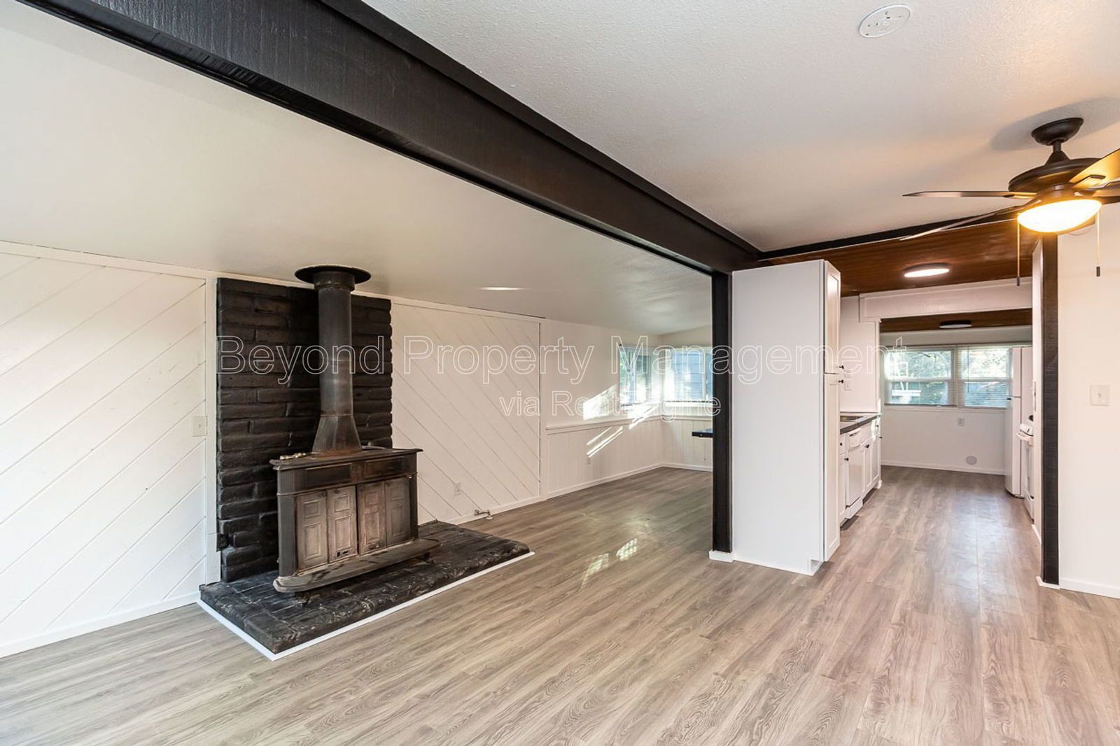 **PEACEFUL PINE VALLEY HOME**2 Bed 1 Bath home**READY FOR MOVE IN**RV PARKING** property image