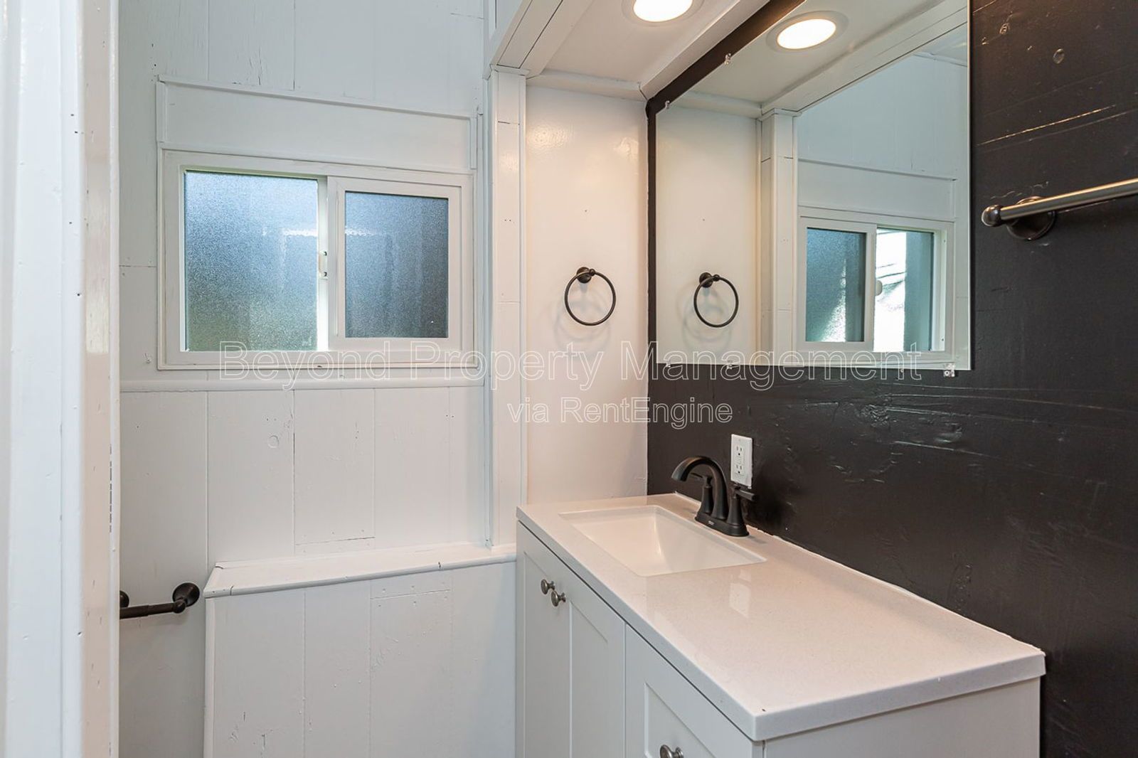 **PEACEFUL PINE VALLEY HOME**2 Bed 1 Bath home**READY FOR MOVE IN**RV PARKING** property image