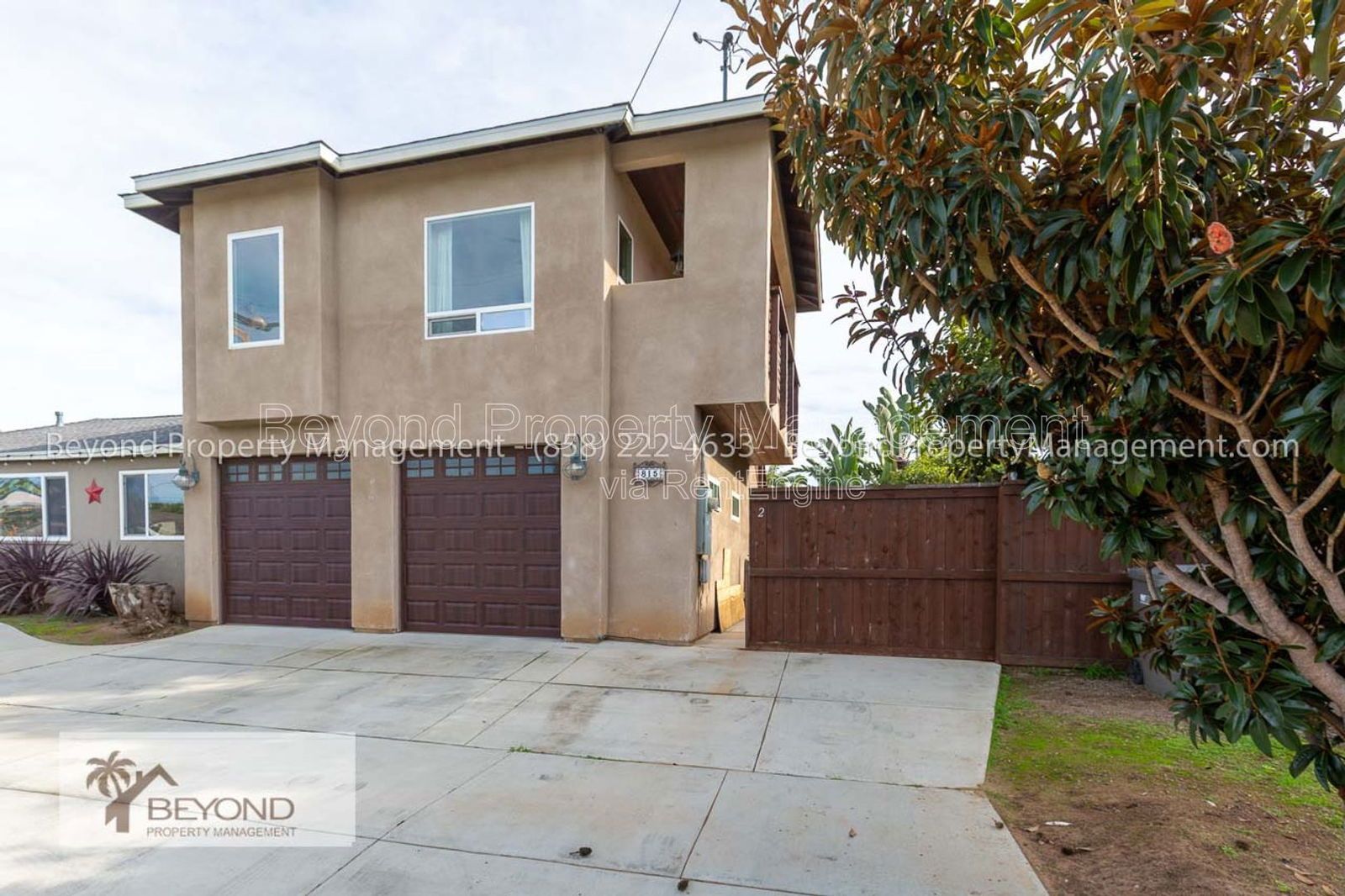 ****LOCATION !!! LOCATION !!!!  BEAUTIFUL 1 -BED ROOM COASTAL LIVING- PET FRIENDLY!!! property image