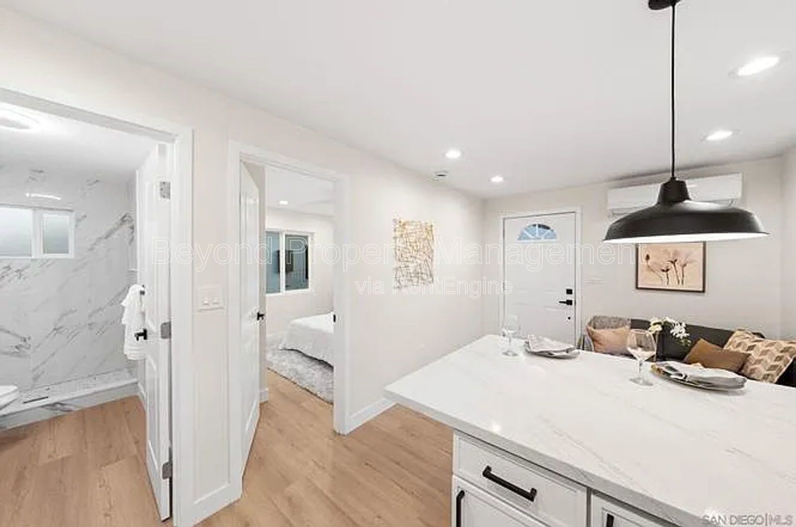 ****MODERN 1BD ADU – PRIVACY, STYLE & CONVENIENCE ALL IN ONE !!!! property image