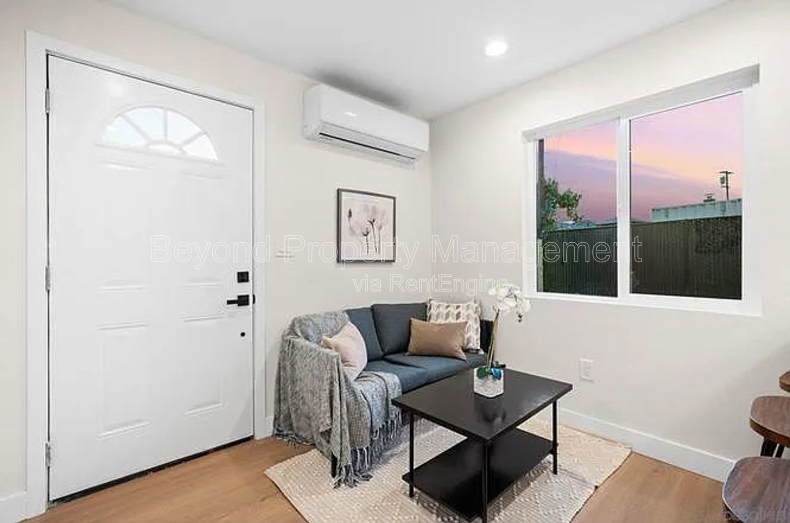 ****MODERN 1BD ADU – PRIVACY, STYLE & CONVENIENCE ALL IN ONE !!!! property image