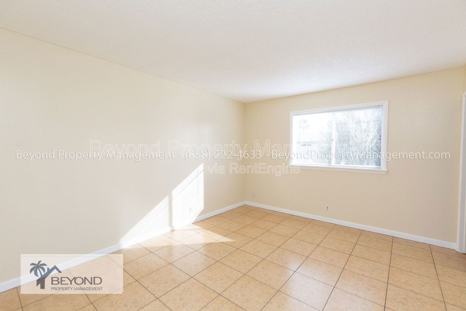 ****Charming 2BD CONDO IN THE HEART OF NORTH PARK! A/C! UPGRADED KITCHEN! PET FRIENDLY!!! property image