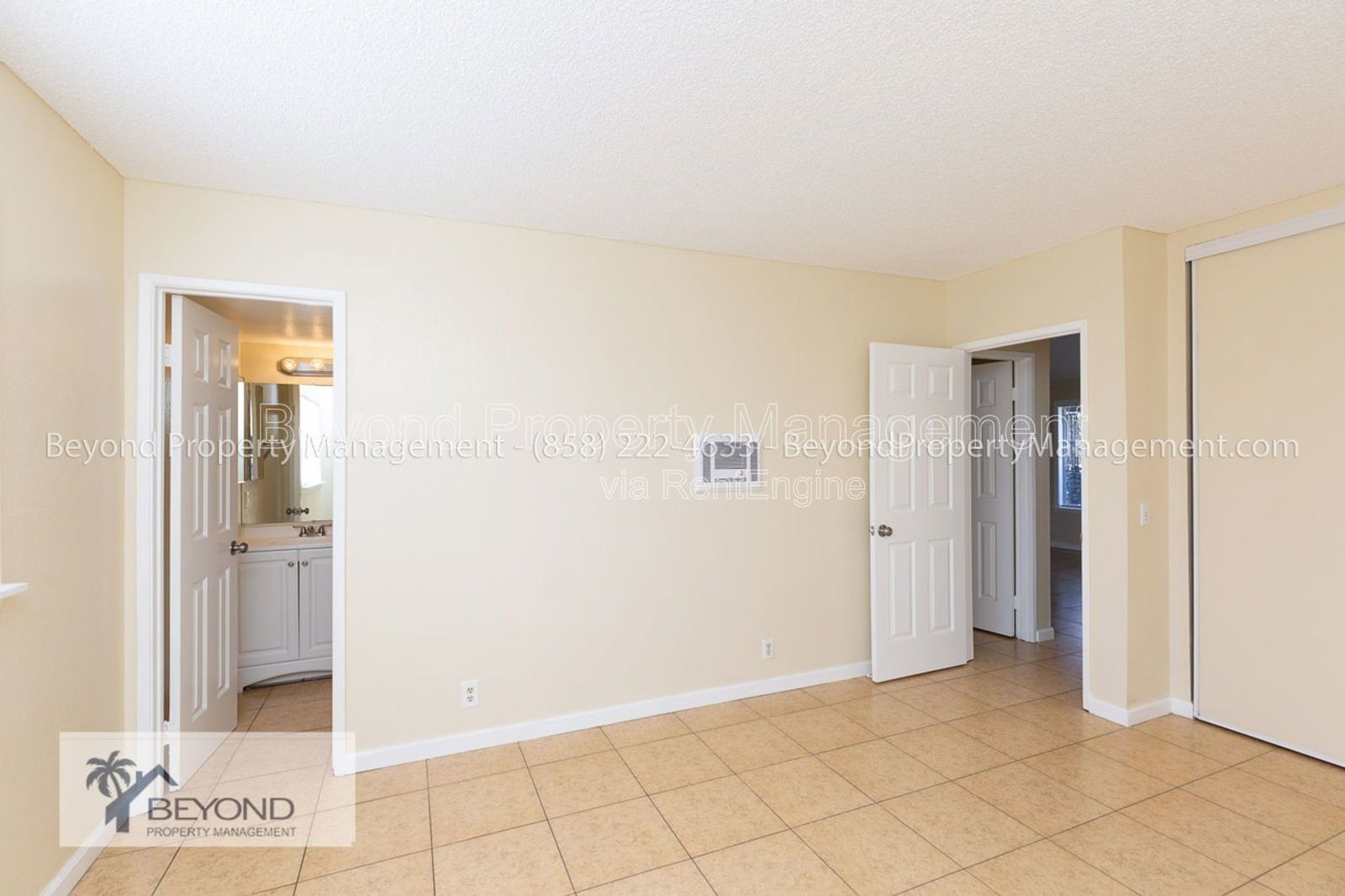 ****Charming 2BD CONDO IN THE HEART OF NORTH PARK! A/C! UPGRADED KITCHEN! PET FRIENDLY!!! property image