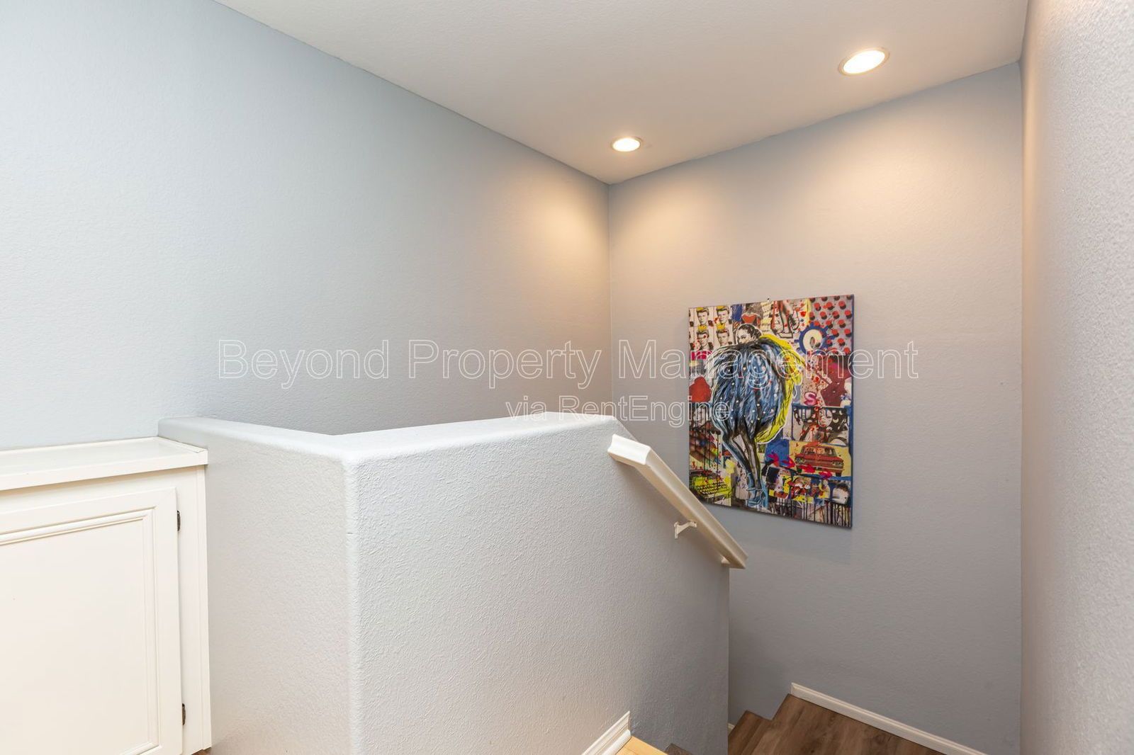 **STEPS FROM SNAPDRAGON STADIUM  -MISSION VALLEY***2/2 TOWNHOME W/ 2 CAR GARAGE***WALKING TRAIL**POOLS**TENNIS COURT**GYM property image