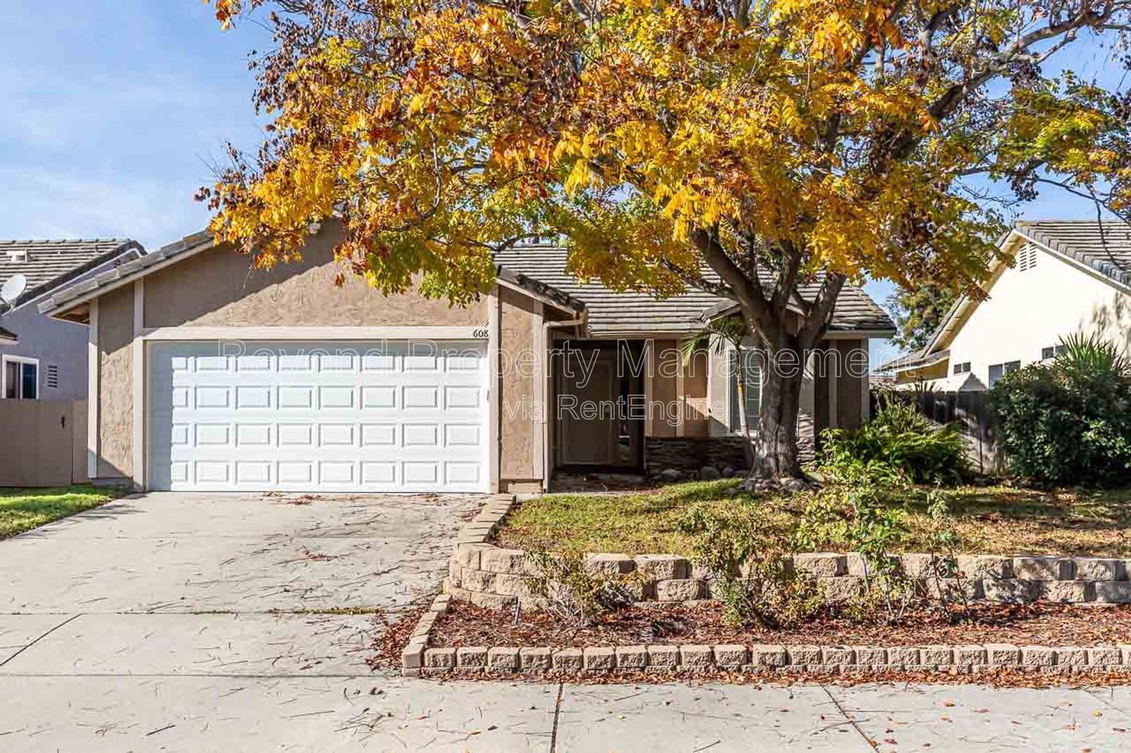 ***STUNNING SAN MARCOS 3 BED 2 BATH***OPEN CONCEPT***PET FRIENDLY*** property image