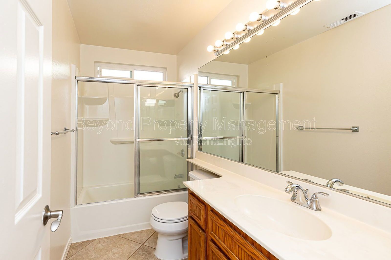 ***STUNNING SAN MARCOS 3 BED 2 BATH***OPEN CONCEPT***PET FRIENDLY*** property image