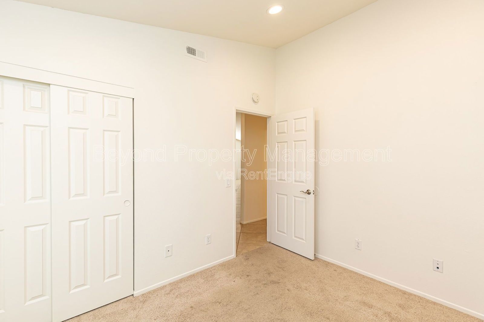 ***STUNNING SAN MARCOS 3 BED 2 BATH***OPEN CONCEPT***PET FRIENDLY*** property image