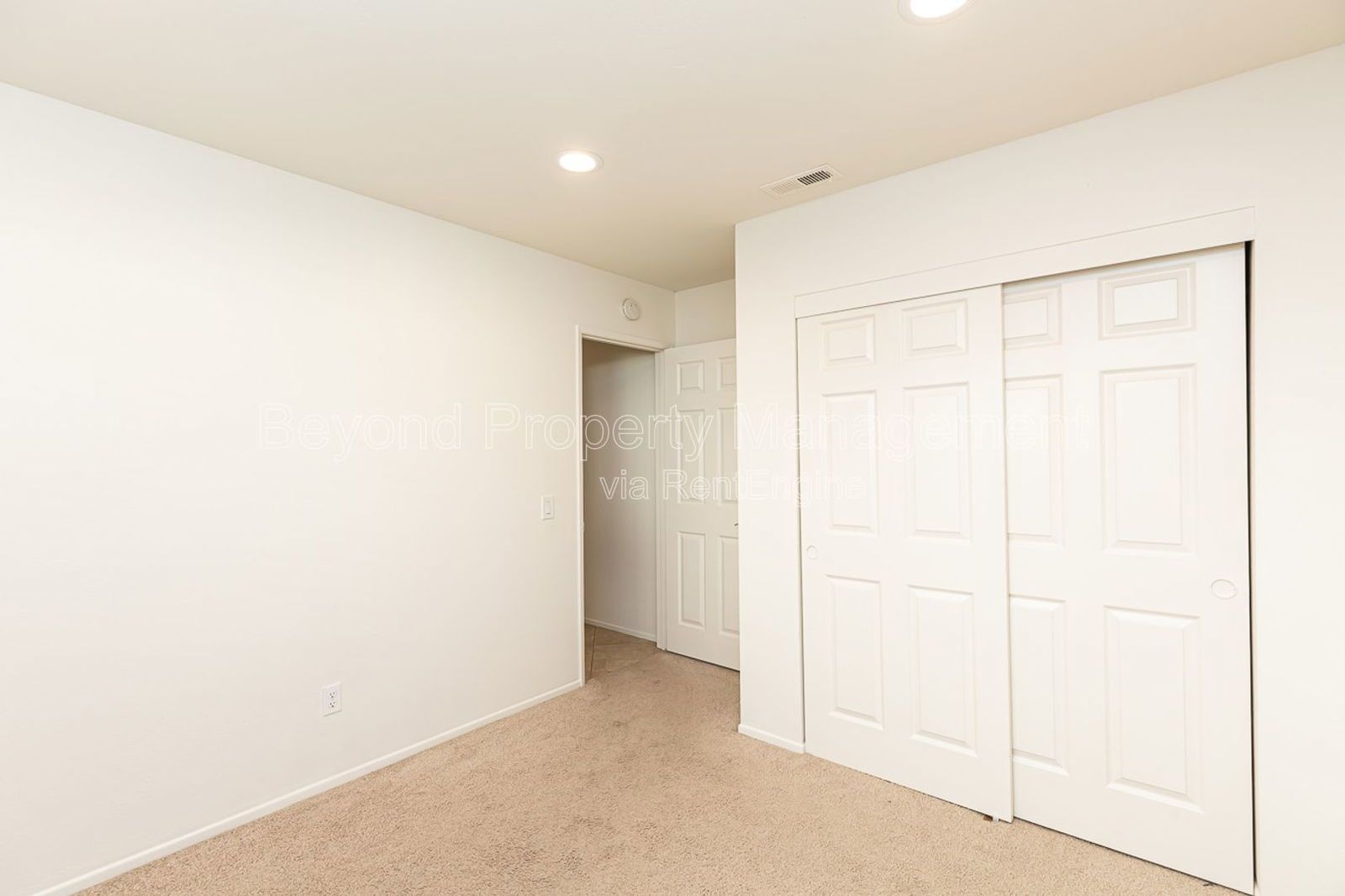 ***STUNNING SAN MARCOS 3 BED 2 BATH***OPEN CONCEPT***PET FRIENDLY*** property image