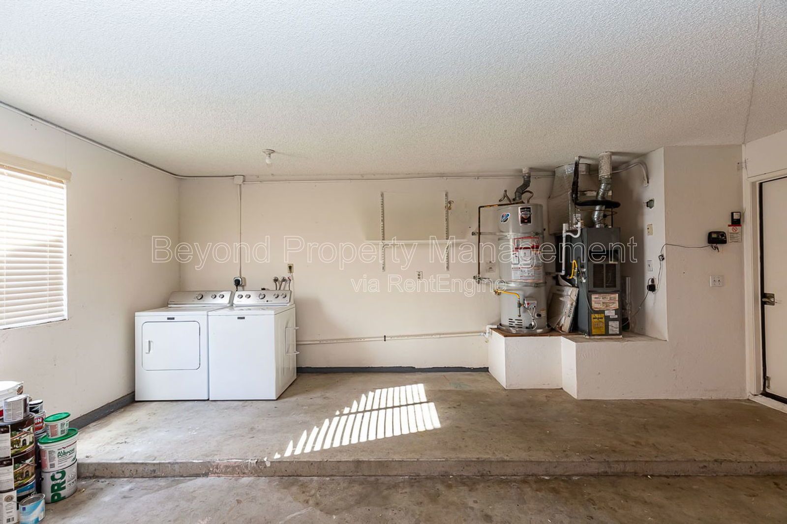 ***STUNNING SAN MARCOS 3 BED 2 BATH***OPEN CONCEPT***PET FRIENDLY*** property image