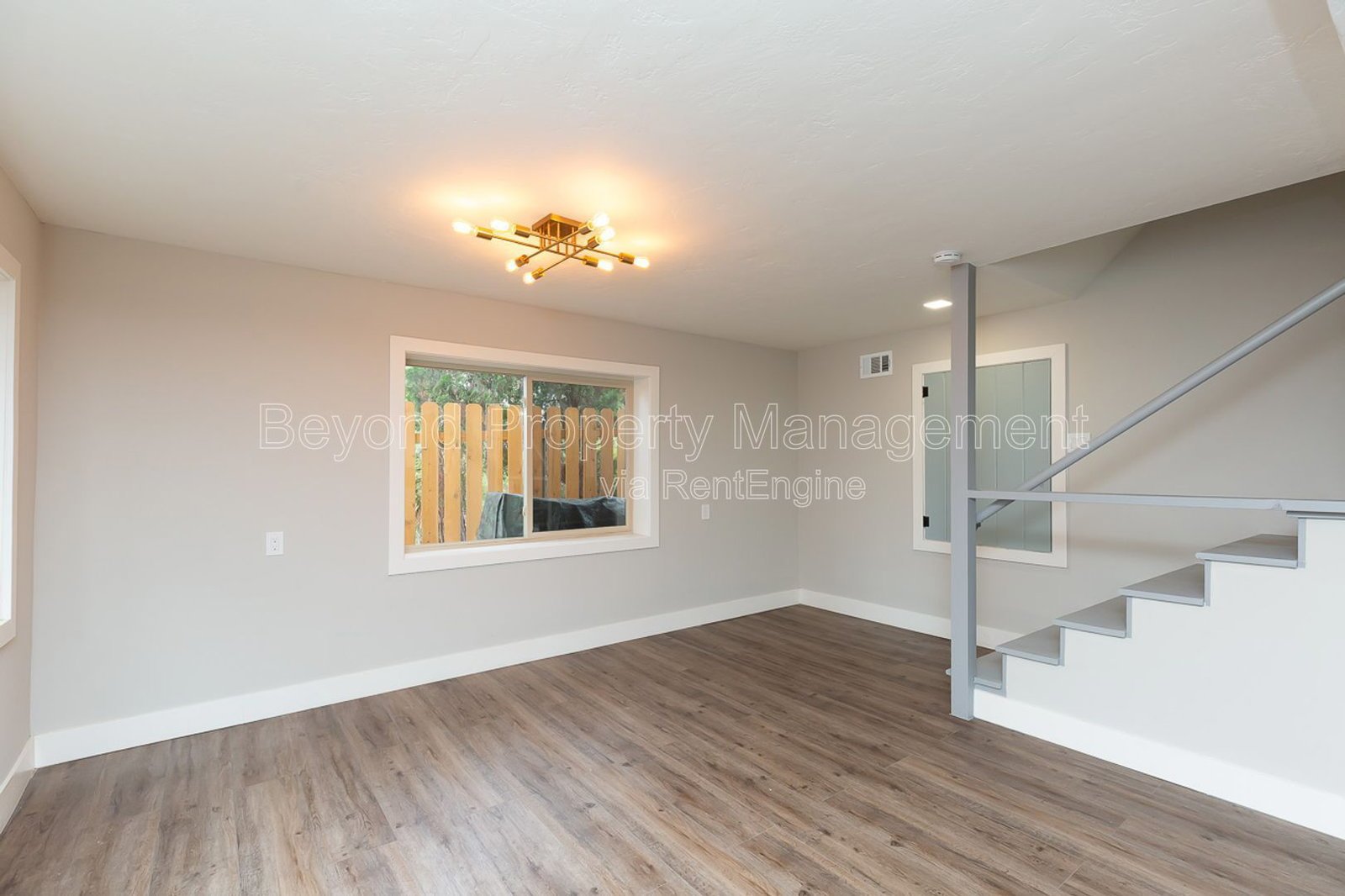 ***CONTEMPORARY COMFORT ***COLLEGE AREA***STYLISH STUDIO***HURRY WON'T LAST LONG*** property image