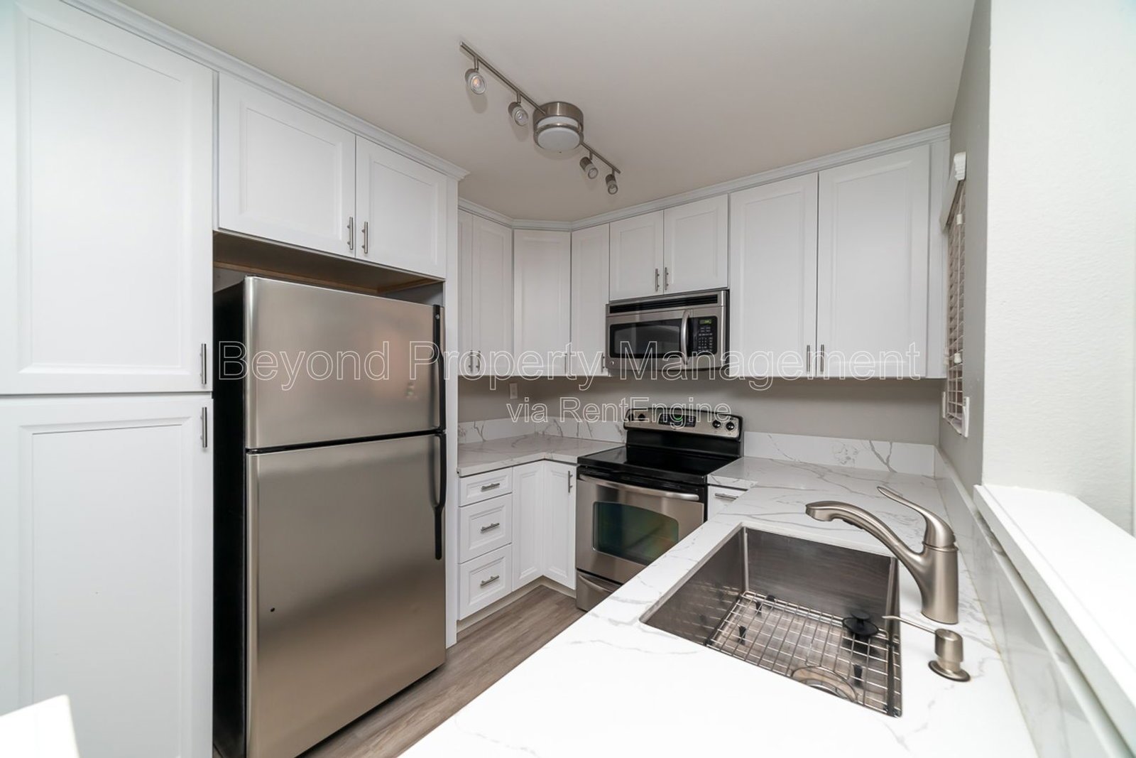 *** COZY 1ST FLOOR CONDO IN THE HEART OF RANCHO SAN DIEGO  *** property image