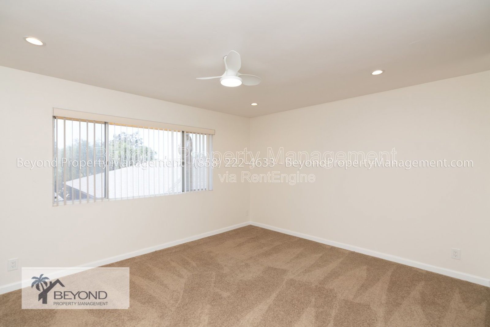 VIBRANT VISTA COND,  2 BEDROOM W/ PRIVATE PATIO,  NEWLY  RENOVATED ! PETS WELCOME!! property image