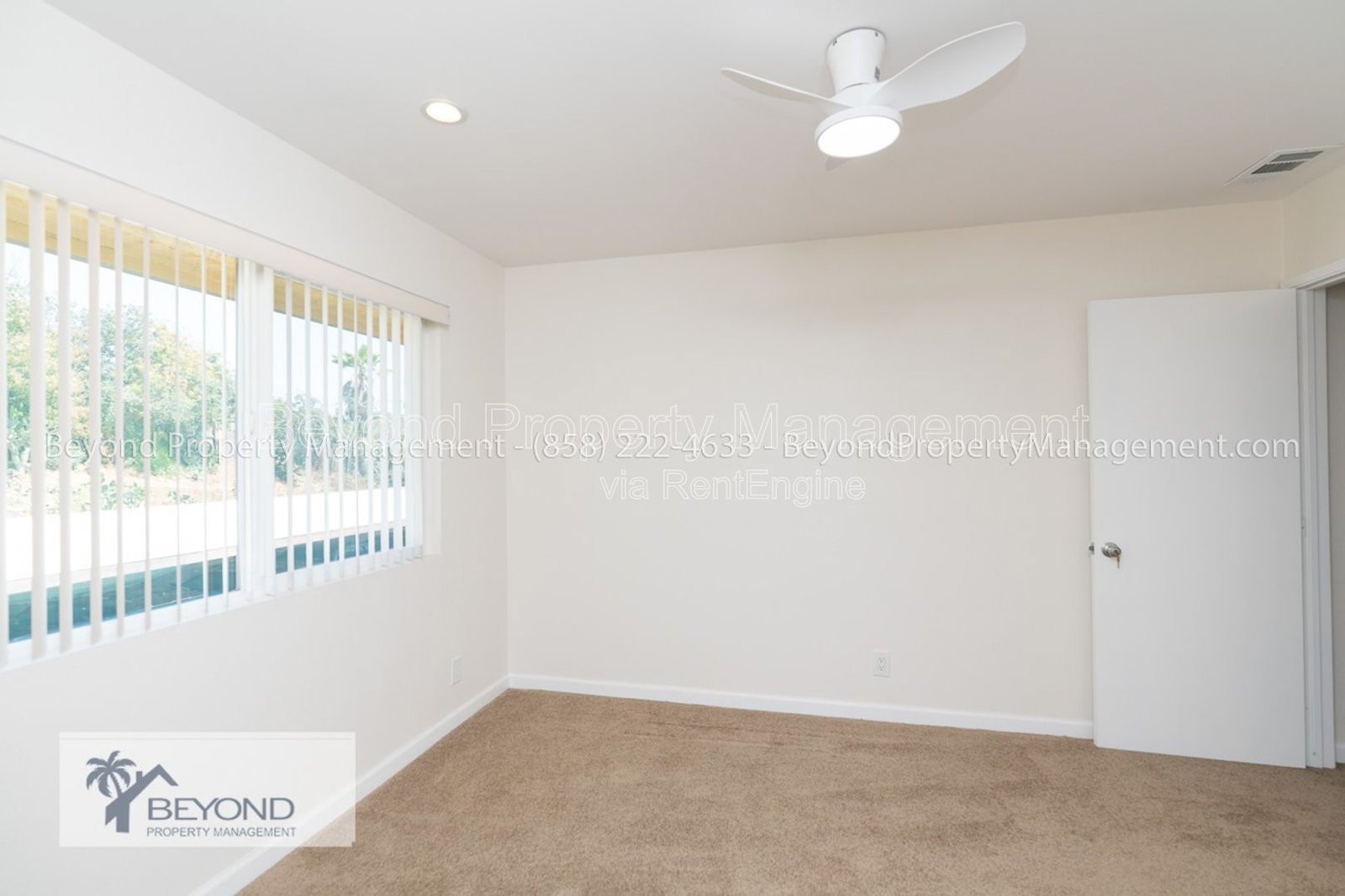 VIBRANT VISTA COND,  2 BEDROOM W/ PRIVATE PATIO,  NEWLY  RENOVATED ! PETS WELCOME!! property image