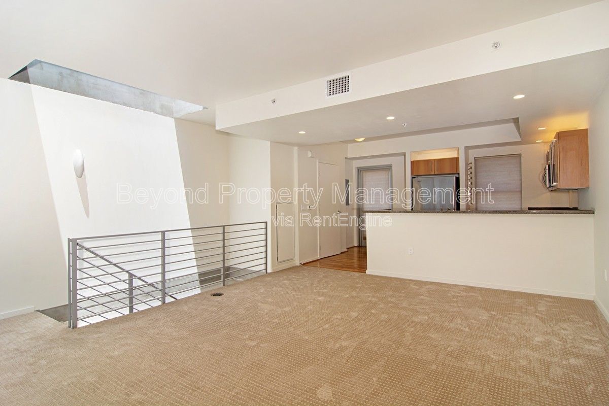 EAST VILLAGE 2 BEDROOM, 2.5 BATH CONDO READY NOW!!! PETCO PARK VIEWS*** property image
