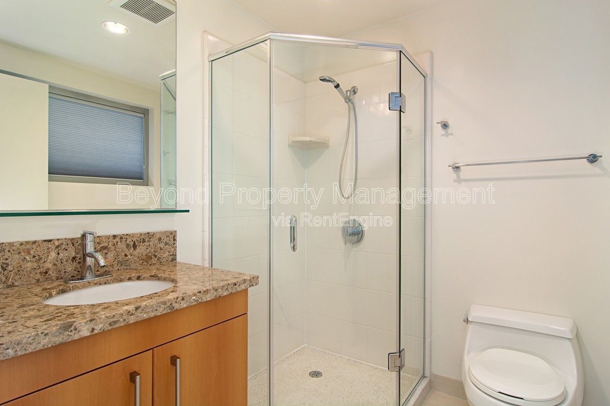 EAST VILLAGE 2 BEDROOM, 2.5 BATH CONDO READY NOW!!! PETCO PARK VIEWS*** property image