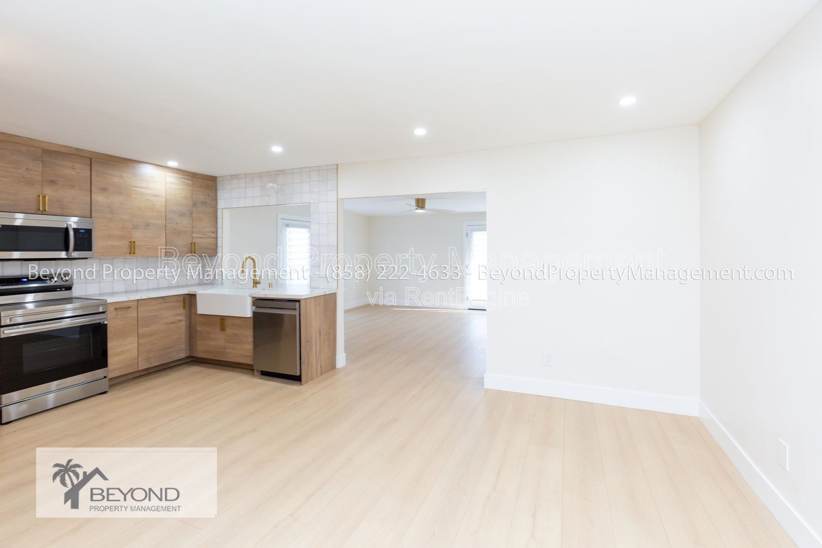 !!! MIRA MESA BEST KEPT SECRET, STUNNING 5 BEDROOM 3 BATH REMODELED HOME , PET FRIENDLY!!! property image
