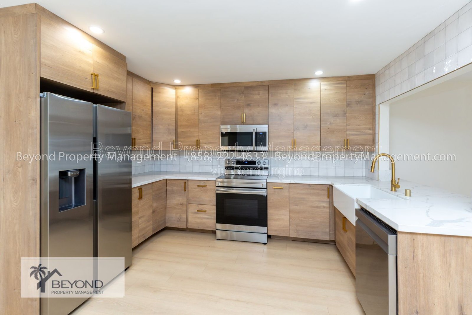 !!! MIRA MESA BEST KEPT SECRET, STUNNING 5 BEDROOM 3 BATH REMODELED HOME , PET FRIENDLY!!! property image