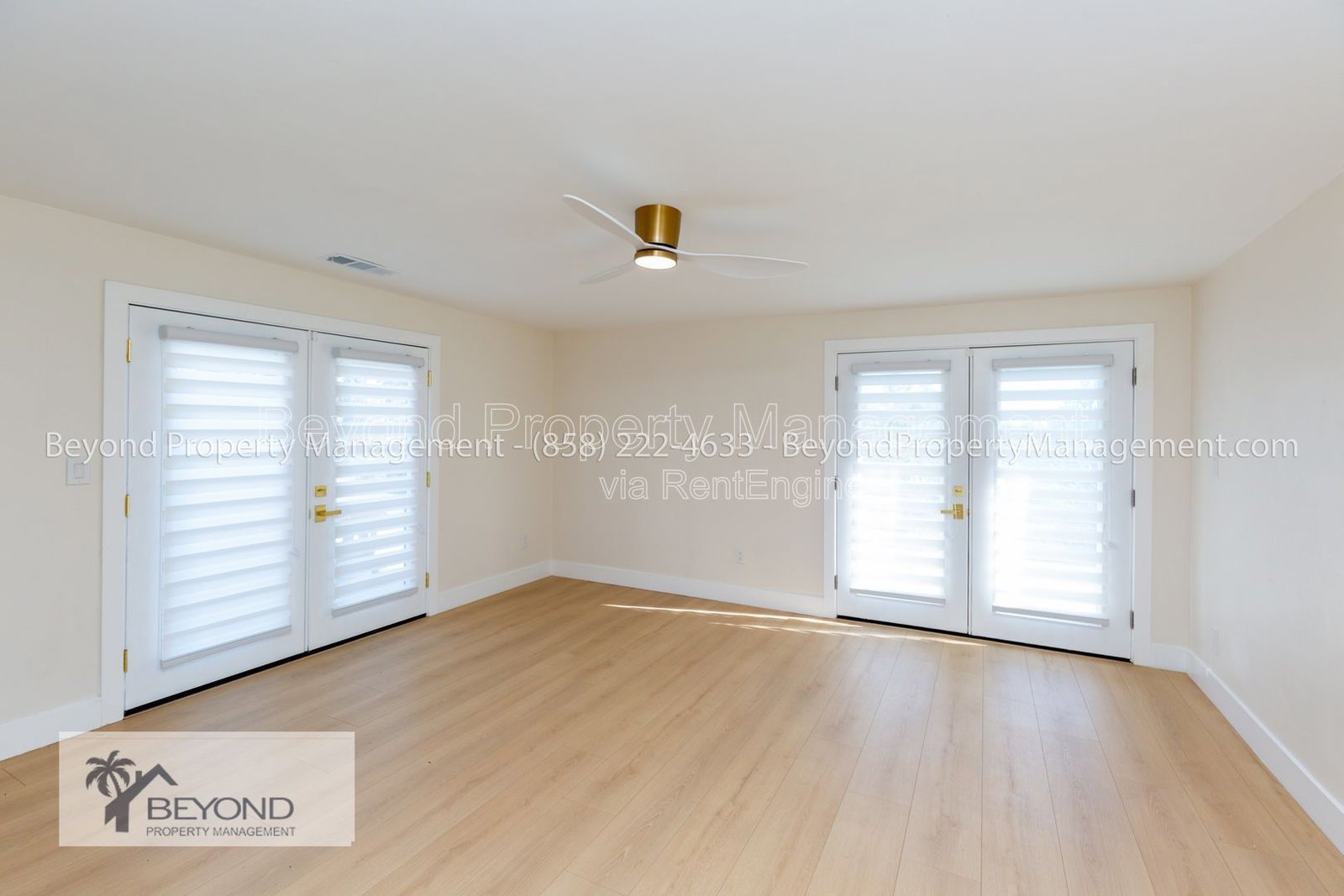 !!! MIRA MESA BEST KEPT SECRET, STUNNING 5 BEDROOM 3 BATH REMODELED HOME , PET FRIENDLY!!! property image