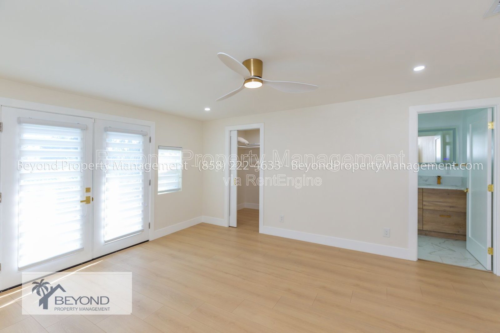 !!! MIRA MESA BEST KEPT SECRET, STUNNING 5 BEDROOM 3 BATH REMODELED HOME , PET FRIENDLY!!! property image
