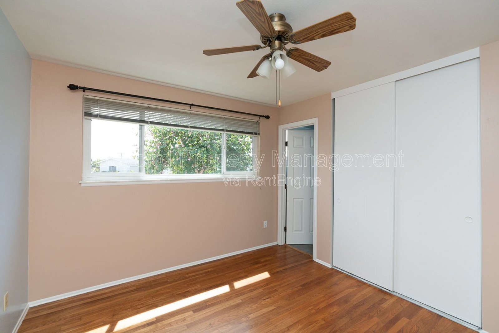 *** LOOK NO FURTHER!!! SPACIOUS 3 BED - 1 & 3/4 BATH HOUSE WITH HUGE BACK YARD IN CLAIREMONT!!! property image