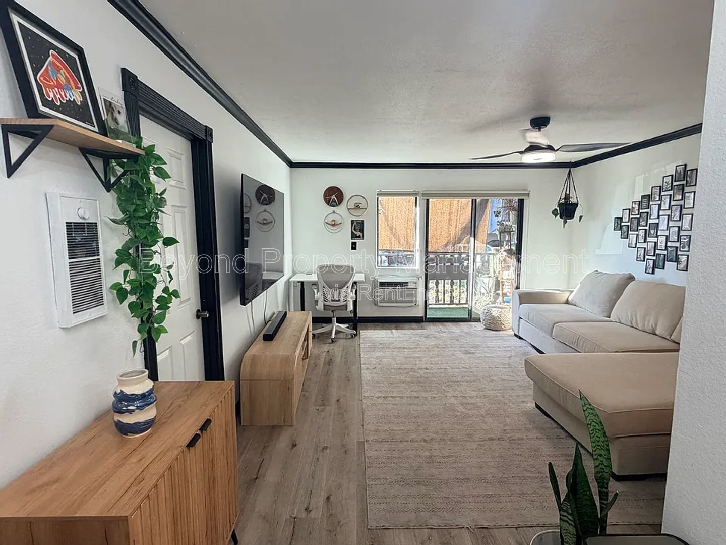 ****PET-FRIENDLY MODERN 1-BED, 1-BATH CONDO IN PRIME SAN CARLOS LOCATION – UPDATED QUARTZ KITCHEN & PRIVATE BALCONY!!!! property image