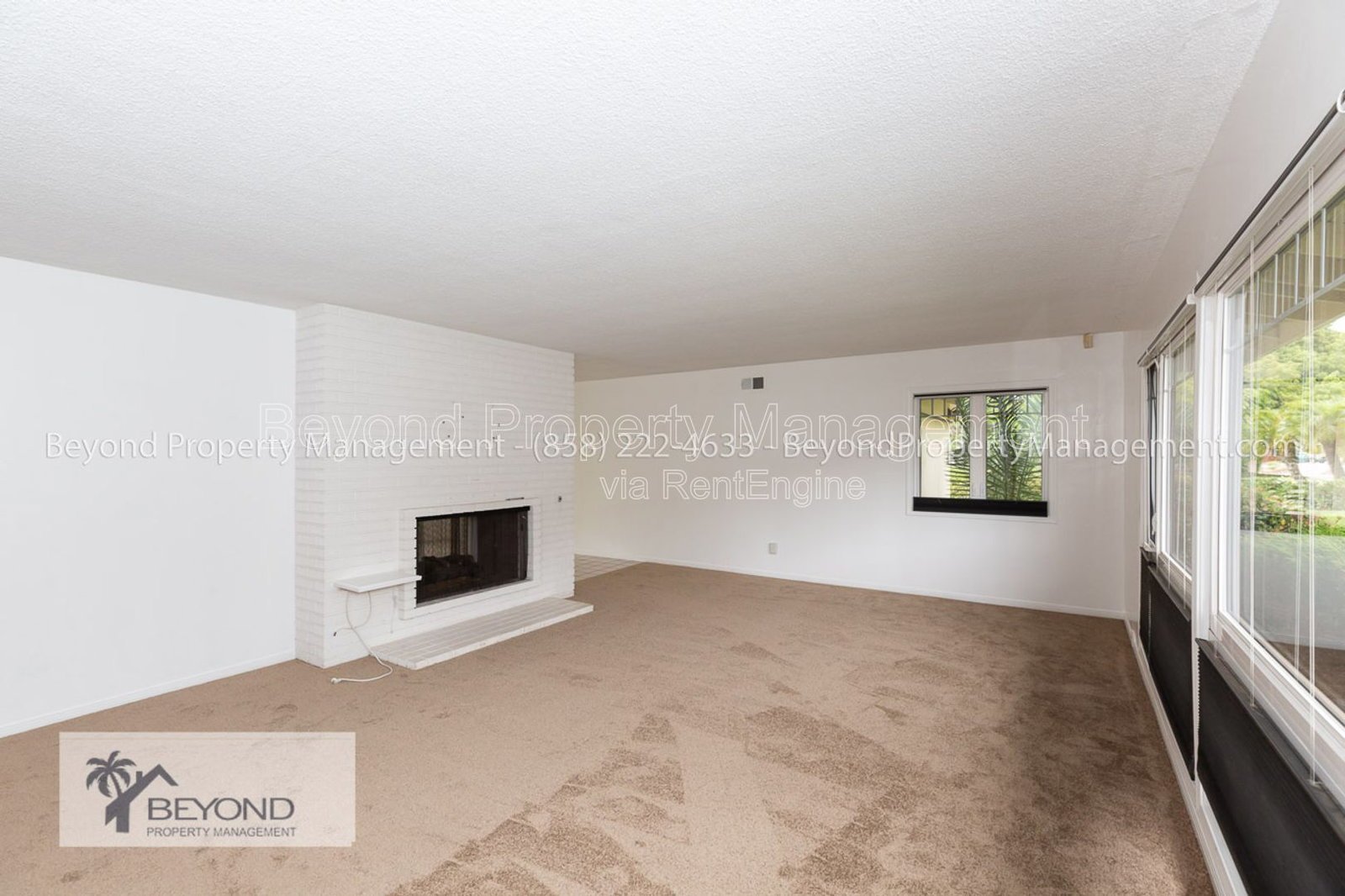 ** LA JOLLA HOME** CORNER LOT ** LARGE BACKYARD ** SPACIOUS ** EV CHARGERS ** property image