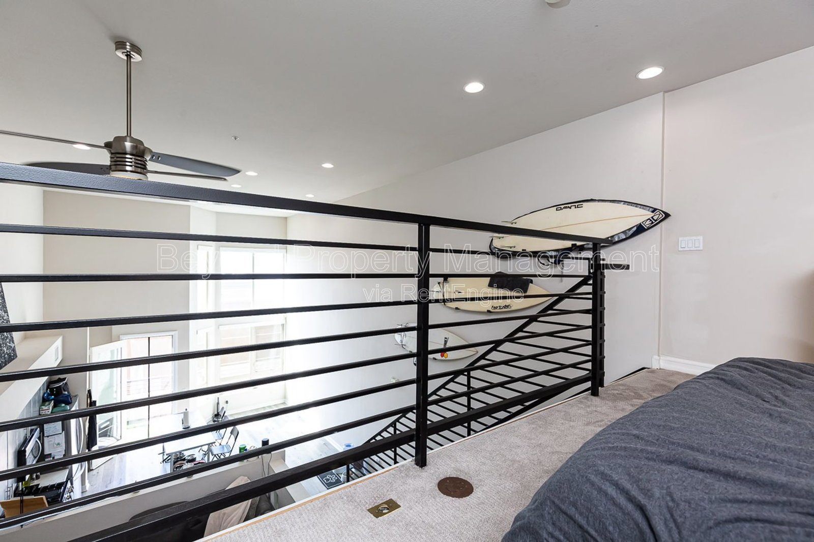 PET-FRIENDLY LOFT-STUDIO CONDO – UNION SQUARE- DEDICATED  PARKING AND ADDITIONAL STORGAE UNIT !!!! property image