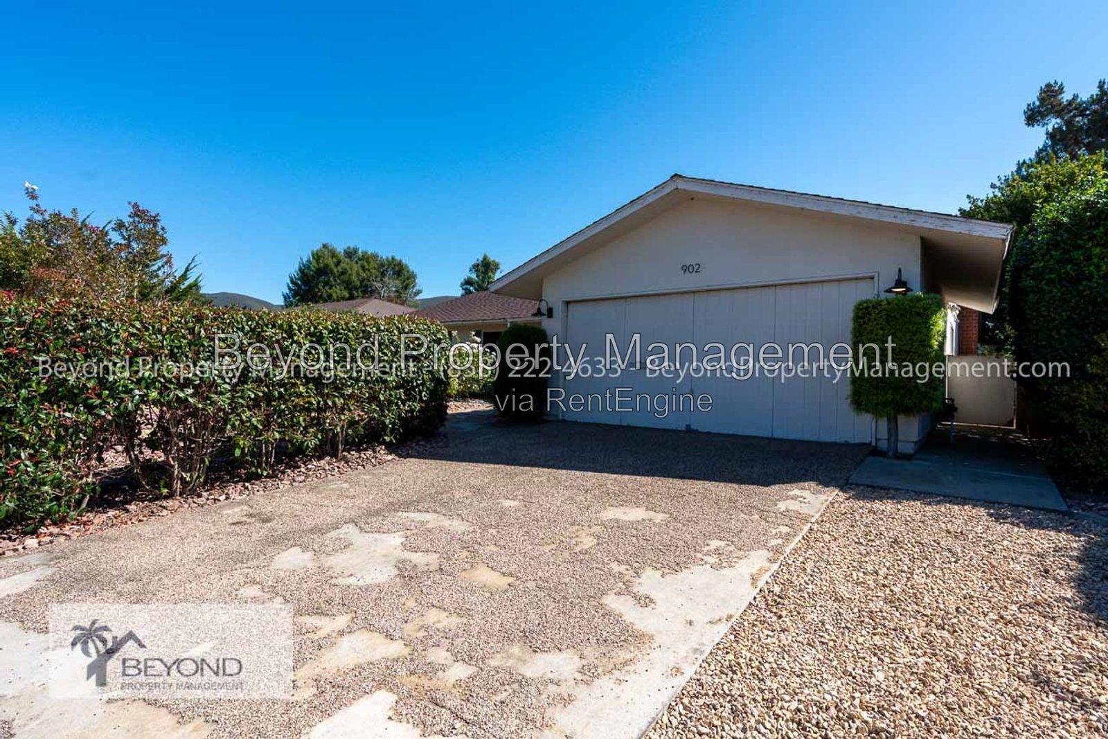 ****3-BEDROOM HOME WITH GOLF COURSE & MOUNTAIN VIEWS – LAKE SAN MARCOS PET FREINDLY !!! property image