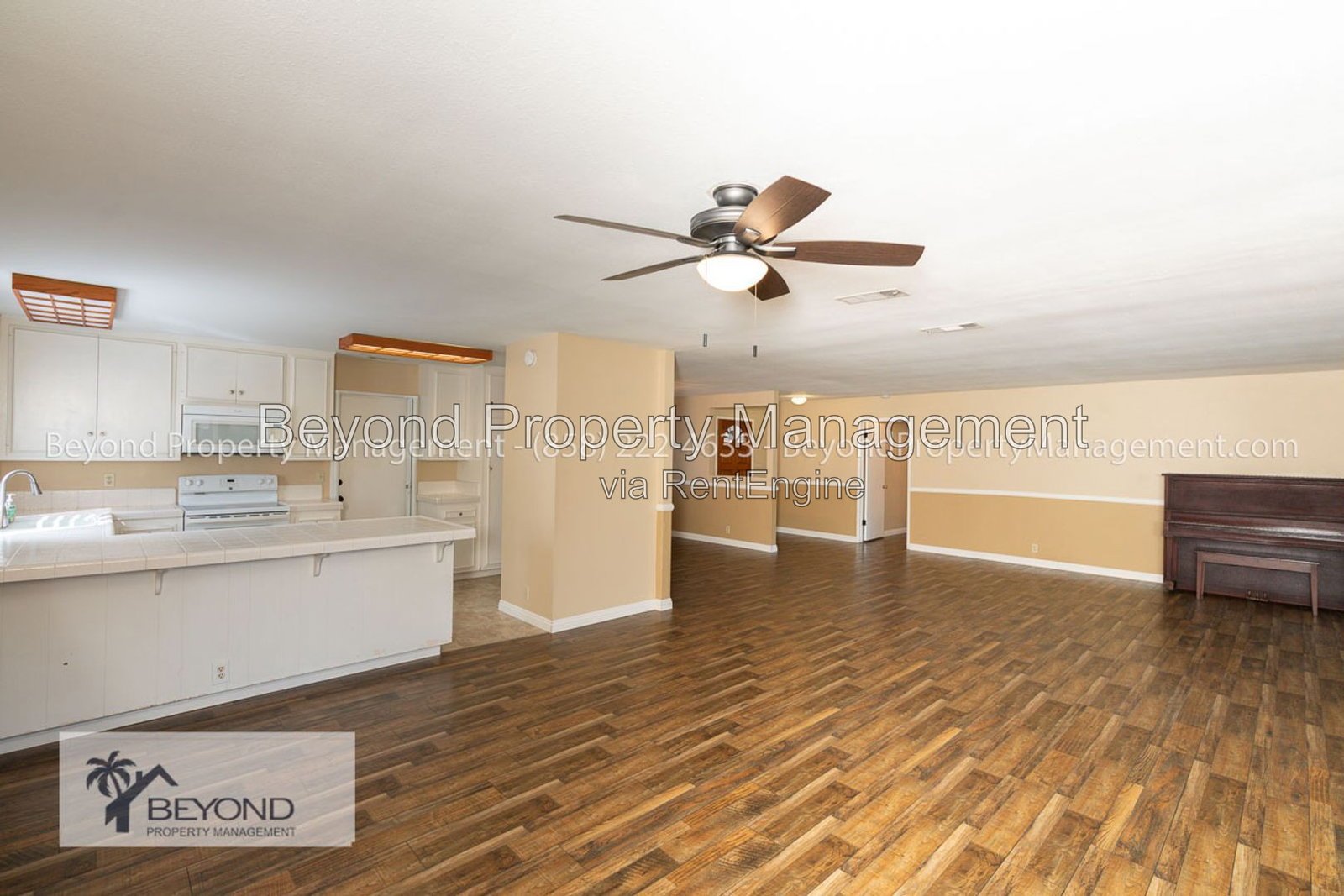 ****3-BEDROOM HOME WITH GOLF COURSE & MOUNTAIN VIEWS – LAKE SAN MARCOS PET FREINDLY !!! property image