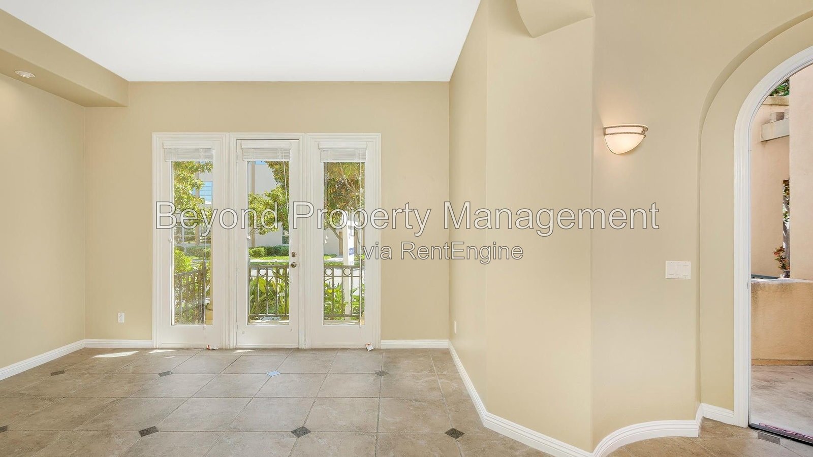 !!!PRIME LOCATION AT LIBERTY STATION - PRESTINE, DUAL PRIMARY SUITES ACT NOW!!! property image