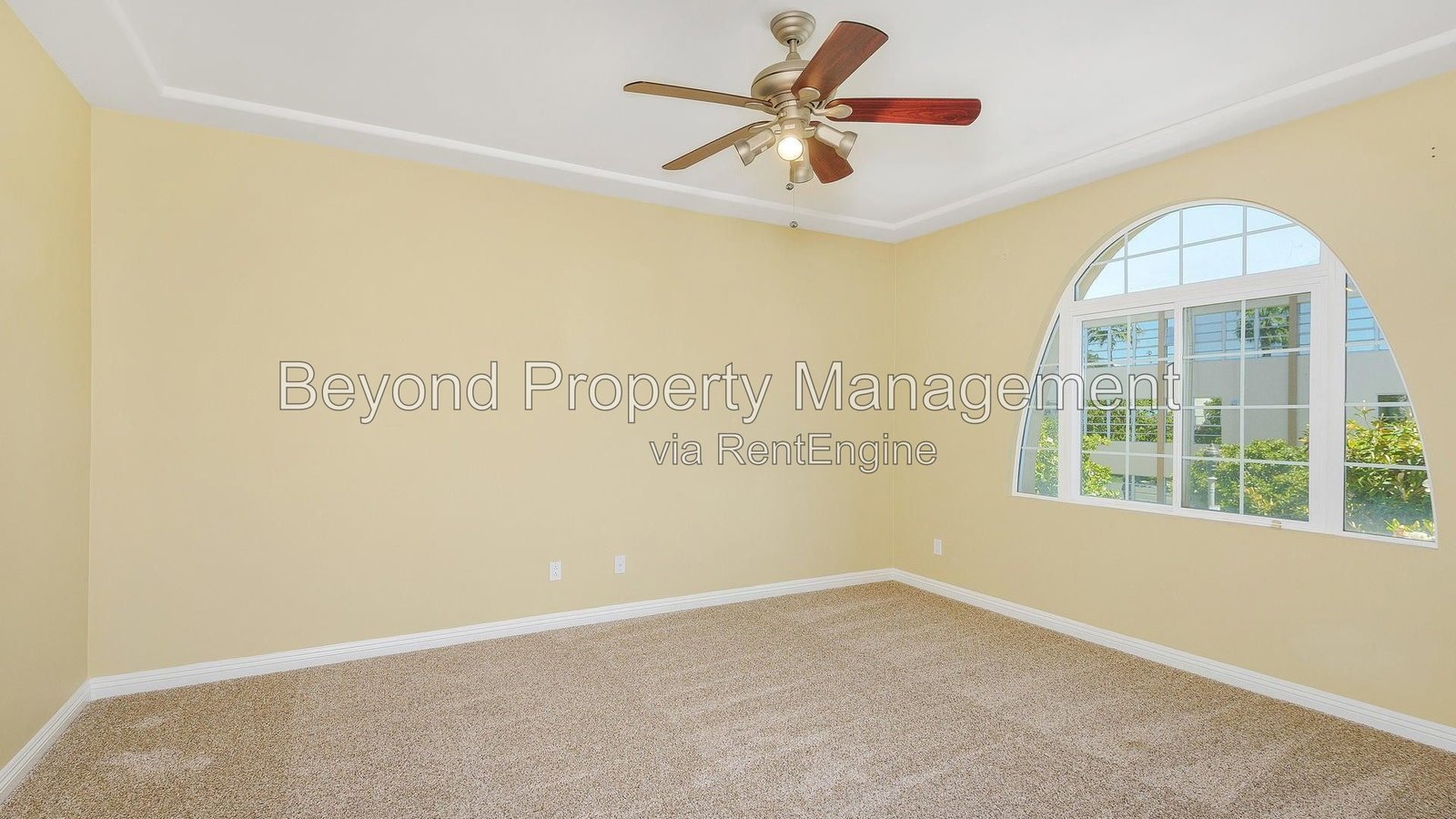 !!!PRIME LOCATION AT LIBERTY STATION - PRESTINE, DUAL PRIMARY SUITES ACT NOW!!! property image