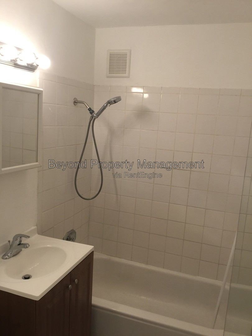 LIGHT & BRIGHT STUDIO UPGRADED, PET FRIENDLY!! *** property image