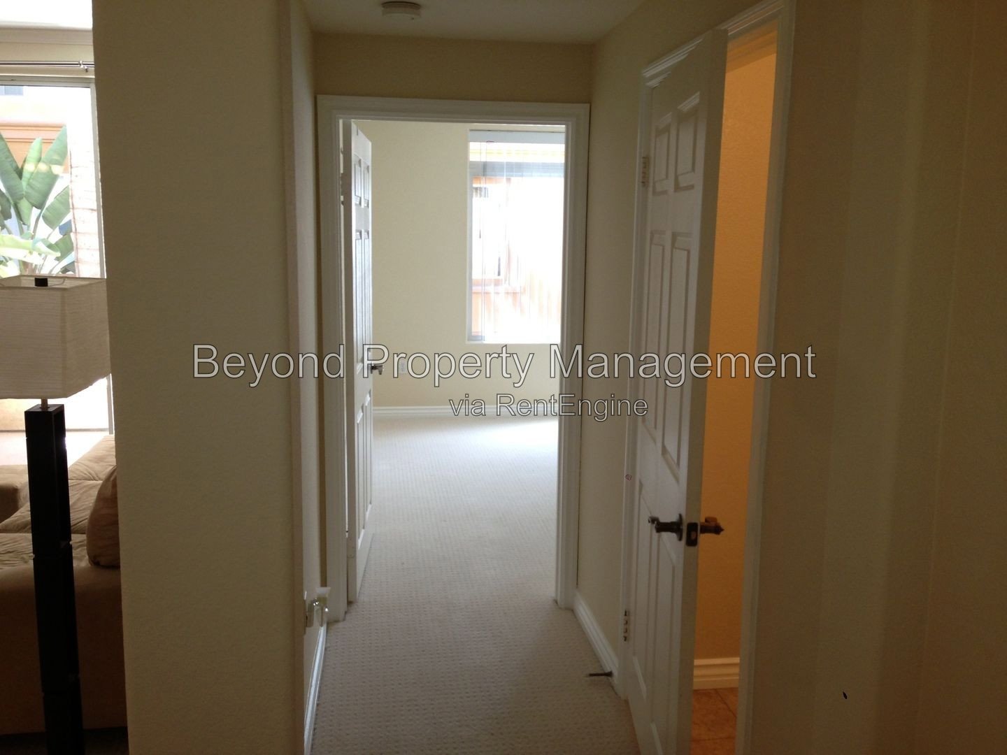 *** STUNNING LA JOLLA CONDO!!! LOVELY UPGRADES! CENTRALLY LOCATED!! *** property image