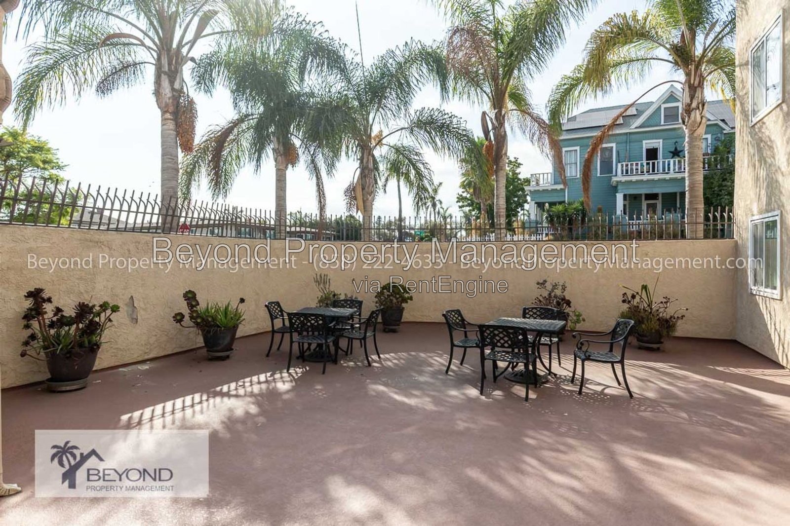 ***YOUR PERFECT DOWNTOWN 2 BED 2 BATH CONDO! MASTER BEDROOM ON GROUND FLOOR! CORNER UNIT! GATED COMMUNITY! ** property image