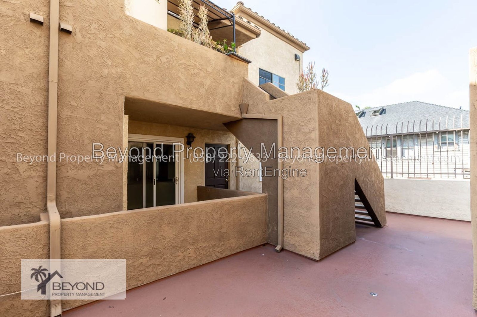 ***YOUR PERFECT DOWNTOWN 2 BED 2 BATH CONDO! MASTER BEDROOM ON GROUND FLOOR! CORNER UNIT! GATED COMMUNITY! ** property image