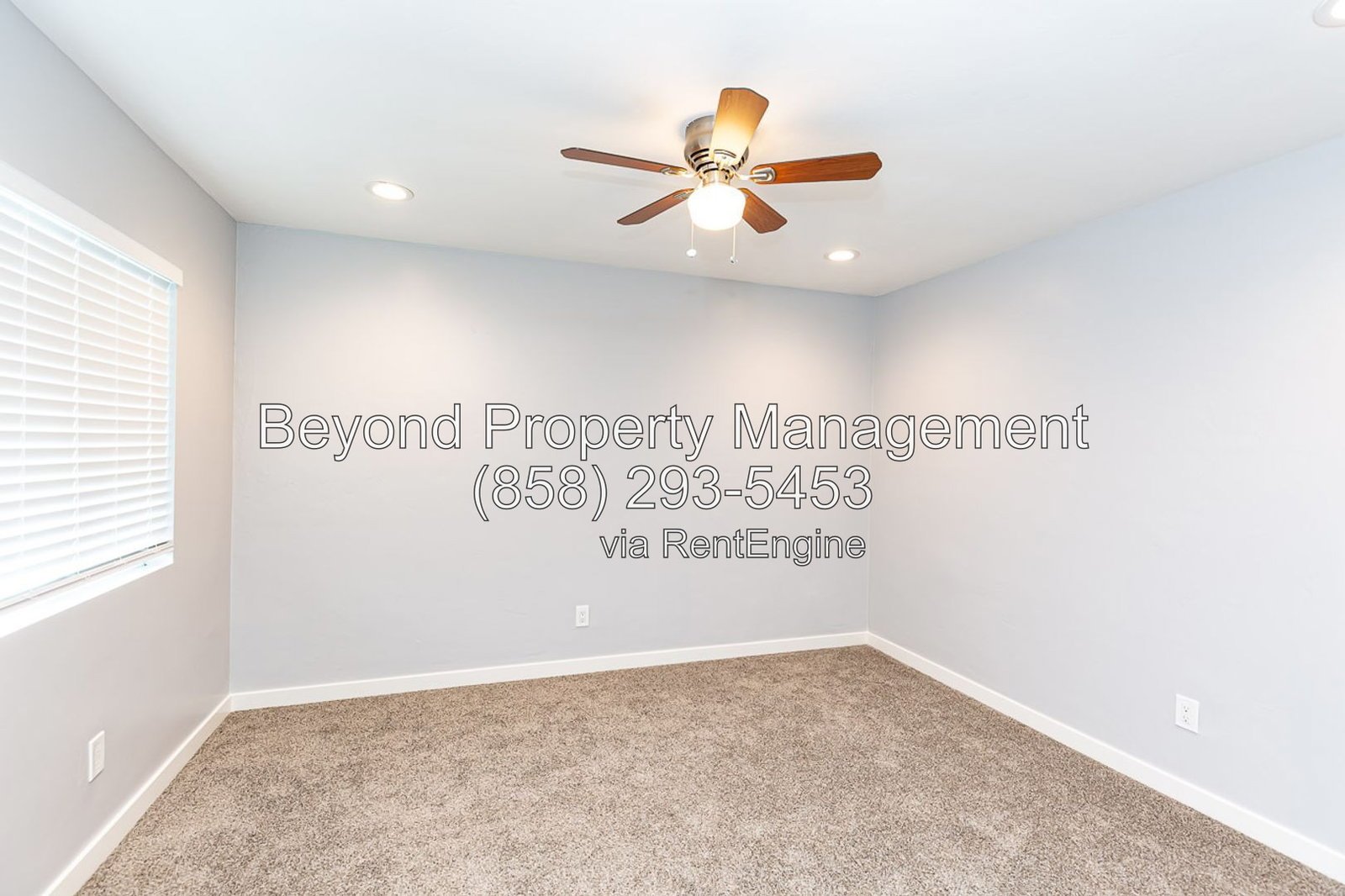 !!! 2 BLOCKS FROM OCEAN BEACH - UPSTAIRS 1 BED 1 BATH !!! WITH UPGRADED APPLIANCES!!! property image